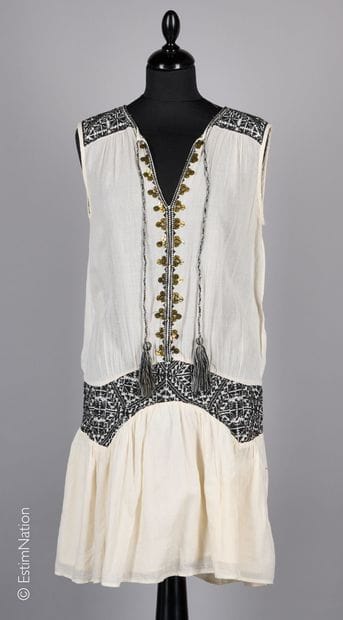 BASH
MINI ROBE d'inspiration kaftan en coton...