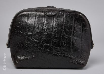 FURLA VINTAGE
POCHETTE en cuir façon alligator...