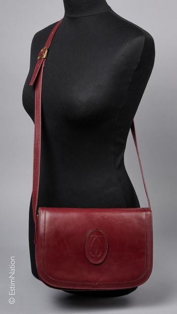 MUST DE CARTIER (1997)
BESACE in burgundy...