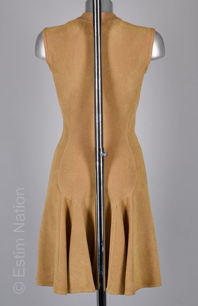 ALAIA CIRCA 1990
ROBE en polyamide et viscose...