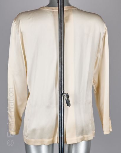 CLAUDE MONTANA CIRCA 1978/80
BLOUSE en soie...
