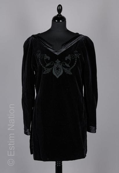 LILIANE ROMI CHEZ GENNY BOUTIQUE
TUNIQUE...