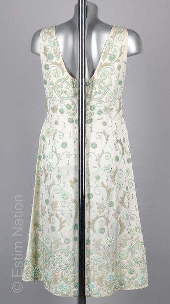 ANONYME COUTURE CIRCA 1965
ROBE en reps de...