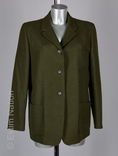 BURBERRY LONDON
VESTE droite en gabardine...