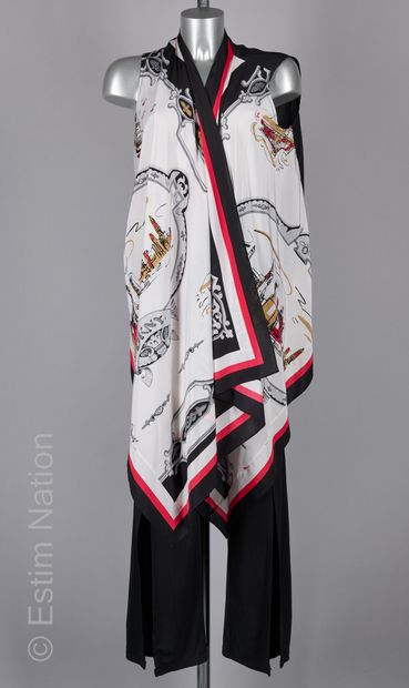 DKNY, FAUST
TUNIQUE foulard en soie imprimée...