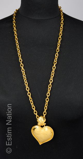 SONIA RYKIEL
SAUTOIR composé d'un pendentif...