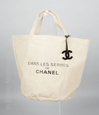 CHANEL (CADEAU VIP, EXPOSITION AU JARDIN...
