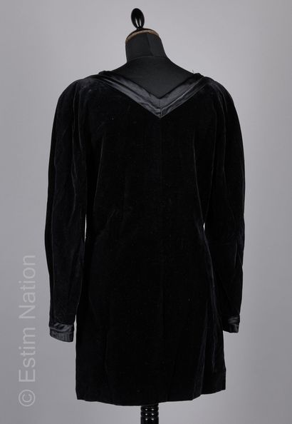 LILIANE ROMI CHEZ GENNY BOUTIQUE
TUNIQUE...
