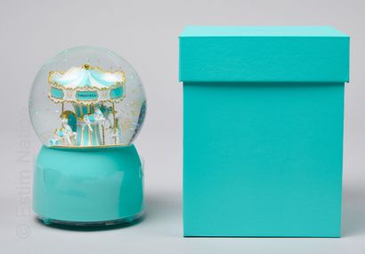 TIFFANY & CO
BOULE A NEIGE BOITE A MUSIQUE...
