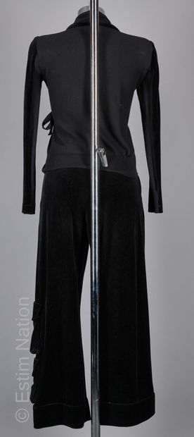 SONIA RYKIEL, RYKIEL KARMA BODY AND SOUL
VESTE...