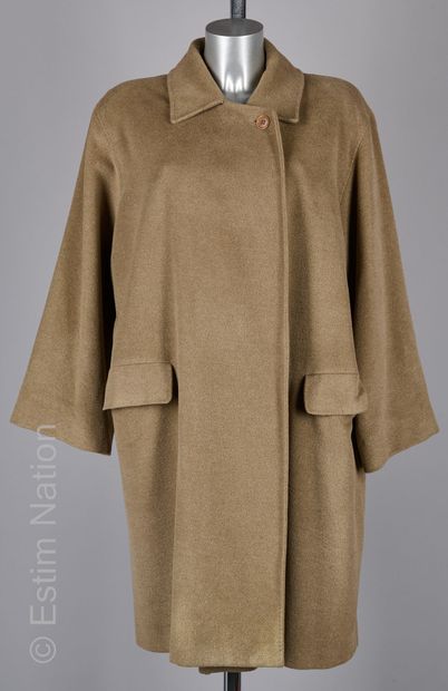 MAX MARA VINTAGE
MANTEAU en lainage chiné...