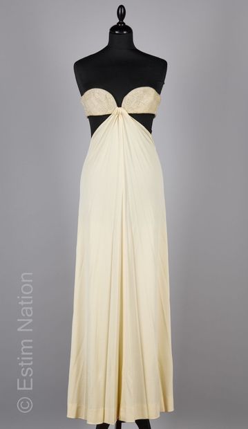 LORIS AZZARO HAUTE COUTURE CIRCA 1974/75
ROBE...