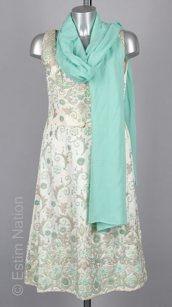 ANONYME COUTURE CIRCA 1965
ROBE en reps de...