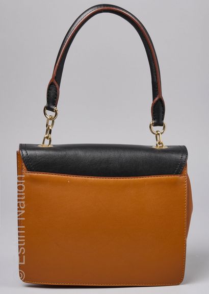 MAX MARA
SAC à double rabat en cuir tricolore,...