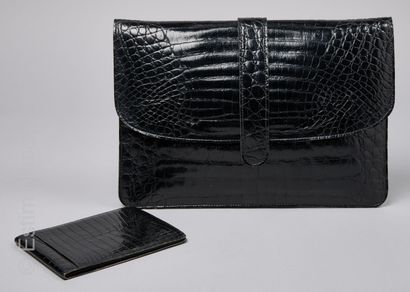 LA BAGAGERIE, LE TANNEUR, ANONYME CIRCA 1970
POCHETTE...