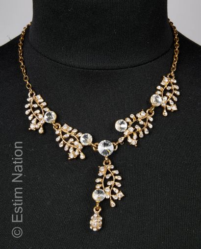 Collier ras du cou en acier patiné à maille...