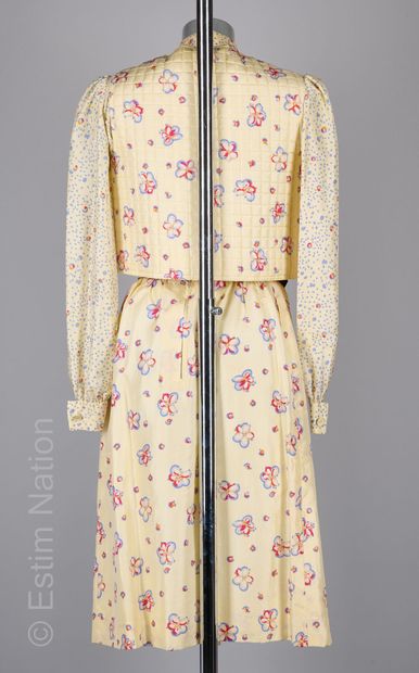 HARRY ALGO CIRCA 1960
ENSEMBLE en soie sauvage...
