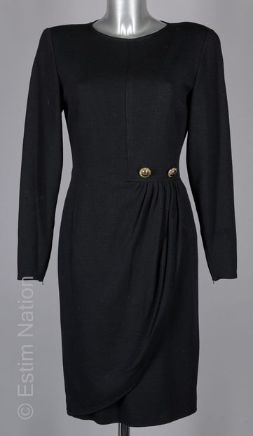 VALENTINO MISS V
ROBE en laine noire, deux...