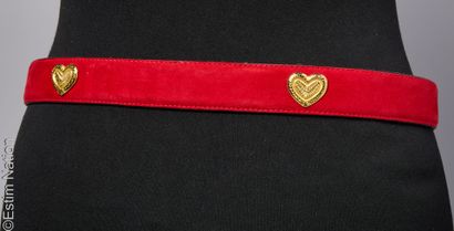 YVES SAINT LAURENT FIN 1980
BELT in red leather...