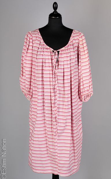SAINT LAURENT RIVE GAUCHE FIN 1970
Straight...