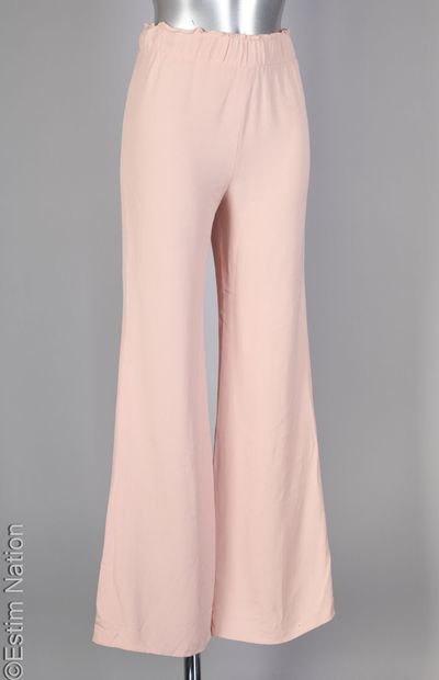 LOEWE
Fluid pants in pink silk crepe, elastic...