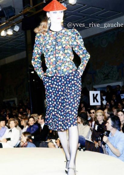 SAINT LAURENT RIVE GAUCHE (COLLECTION PRINTEMPS-ETE...