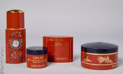 YVES SAINT LAURENT
