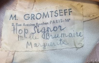 COSTUME D' OPERA
ROBE d'apparat en lainage...