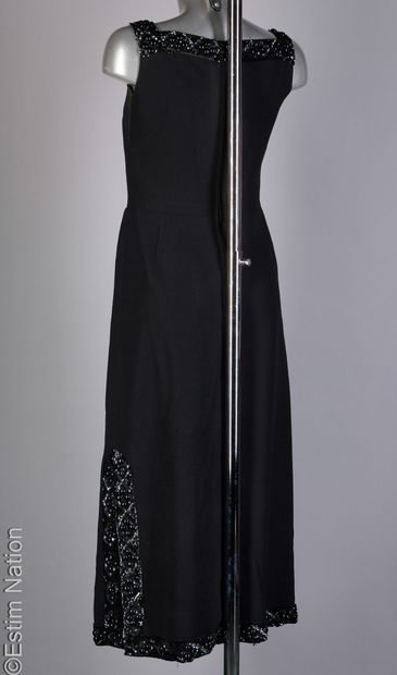 FRED LANSAC COUTURE CIRCA 1970
DRESS in thick...