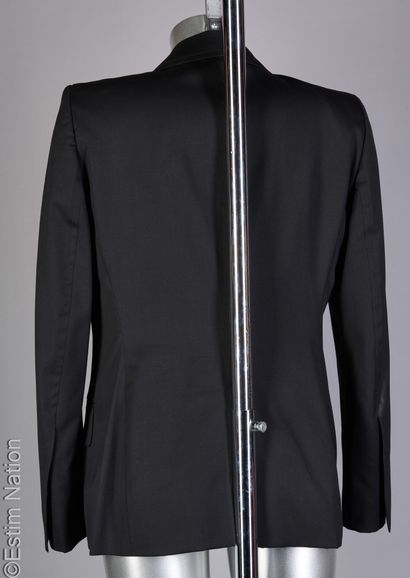 GUCCI BY TOM FORD (2005)
JACKET in black...