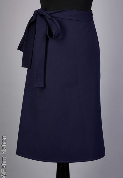 CELINE BY PHOEBE PHILO
Navy wool gabardine...