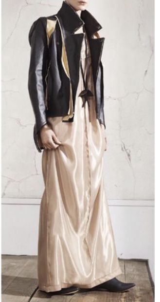 MAISON MARTIN MARGIELA X H&M (2012), ANONYME
ROBE...