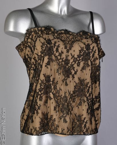 SONIA RYKIEL
CARACO en dentelle fantaisie...