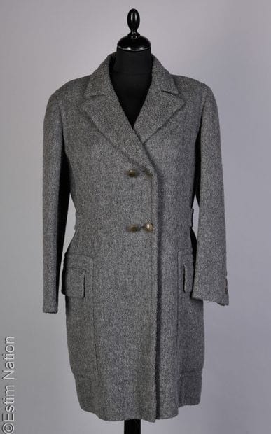 HERMES PARIS VINTAGE
Coat in grey alpaca...