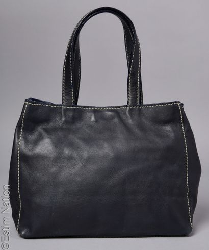 LOXWOOD
SMALL BAG in stitched graphite grained...