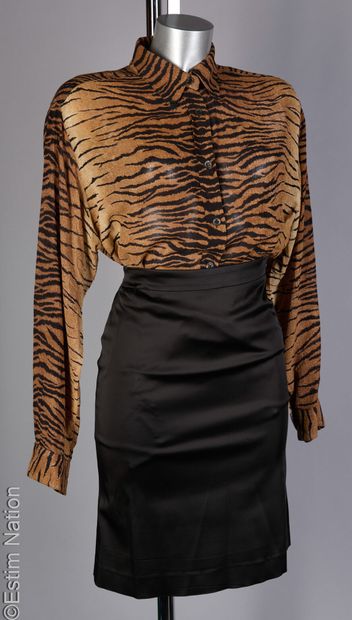 MOSCHINO MARE, MOSCHINO CHEAP AND CHIC
BLOUSE...