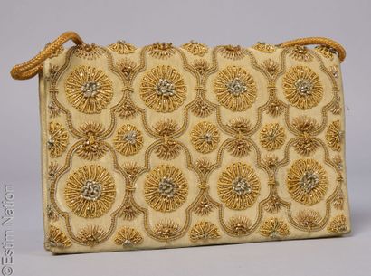 ANONYMOUS CIRCA 1950/60
THREE evening BAGS...