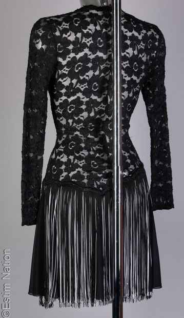 ANGELO TARLAZZI
ROBE du soir en polyester...