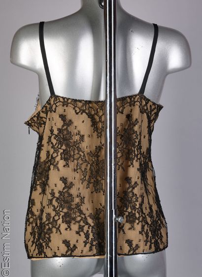 SONIA RYKIEL
CARACO en dentelle fantaisie...