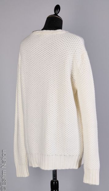 CLAUDIE PIERLOT
White angora knit SWEATER...