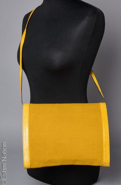 SIDONIE LARIZZI CIRCA 1980
SAC enveloppe...
