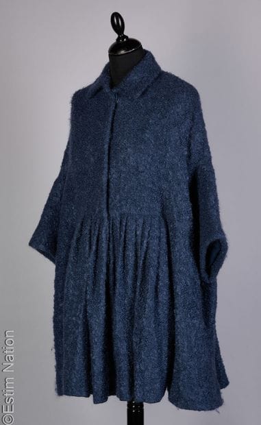 MAURIZIO PECORARO
Blue bouclette mohair and...