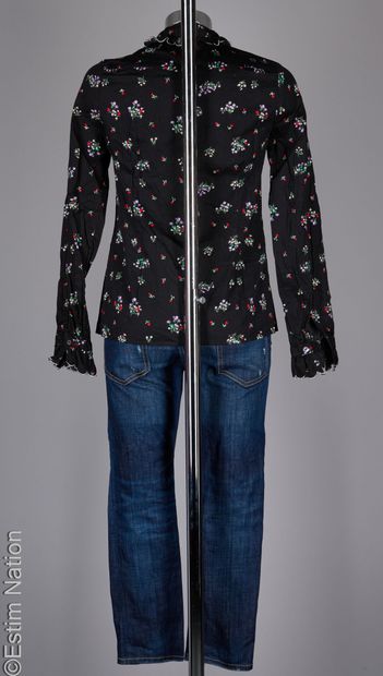 DSQUARED2, AMERICAN RETRO
JEAN en denim stretch...