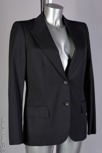 GUCCI BY TOM FORD (2005)
JACKET in black...