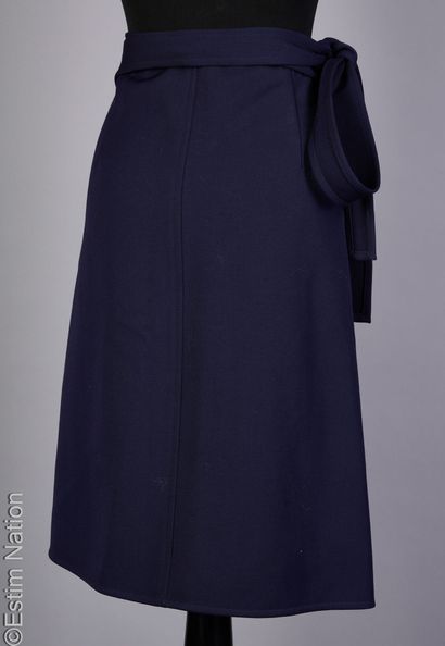 CELINE BY PHOEBE PHILO
Navy wool gabardine...