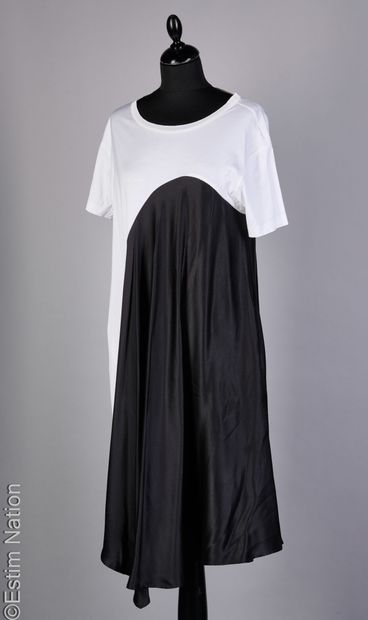 SPORTMAX DEFILE
ROBE évasée en coton blanc...