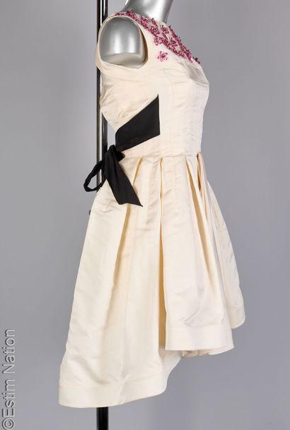CHRISTIAN DIOR PAR MARIA GRAZIA CHIURI (COLLECTION...