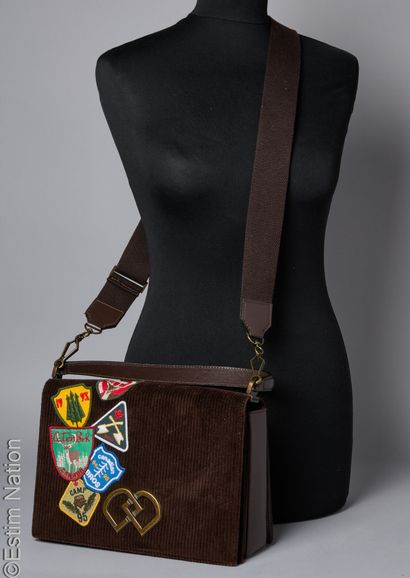 DSQUARED2
BAG with flap in leather and chocolate...