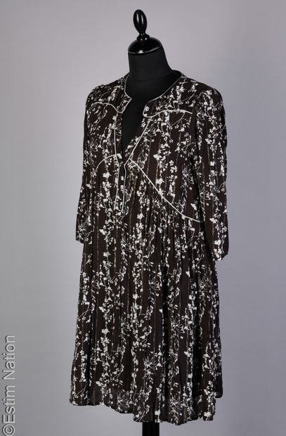 BA&SH, SANDRO
ROBE en viscose noir et blanc...