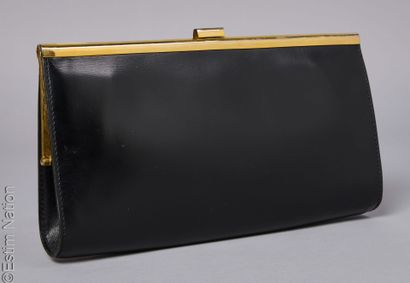 ANONYME VINTAGE
TROIS PETITS SACS noirs :...